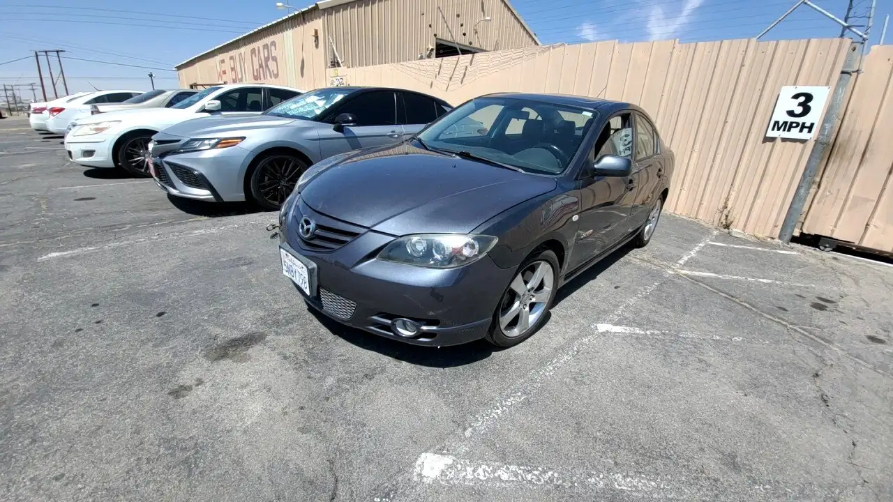 Photo of 2005 Mazda 3