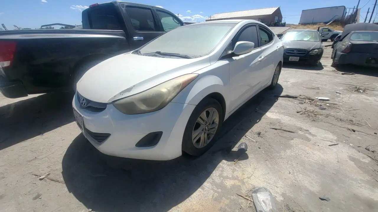 Photo of 2011 Hyundai Elantra