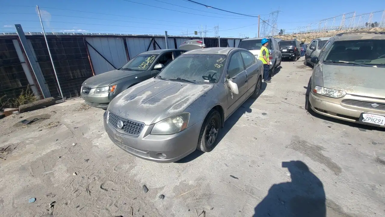Photo of 2006 Nissan Altima