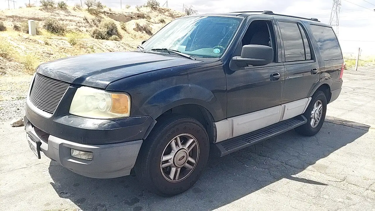 Photo of 2003 Ford Expedition