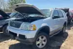 Photo of 2005 Ford Explorer