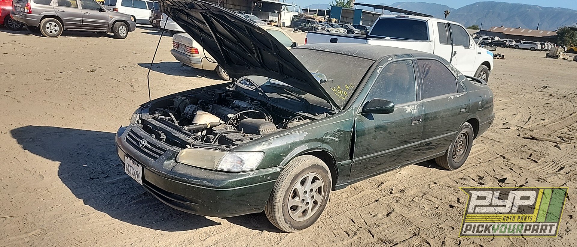 Photo of 1999 Toyota Camry