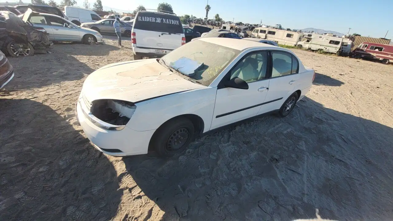 Photo of 2005 Chevrolet Malibu