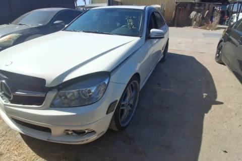 Photo of 2010 Mercedes-Benz C300