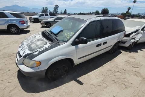 Photo of 2002 Dodge Caravan