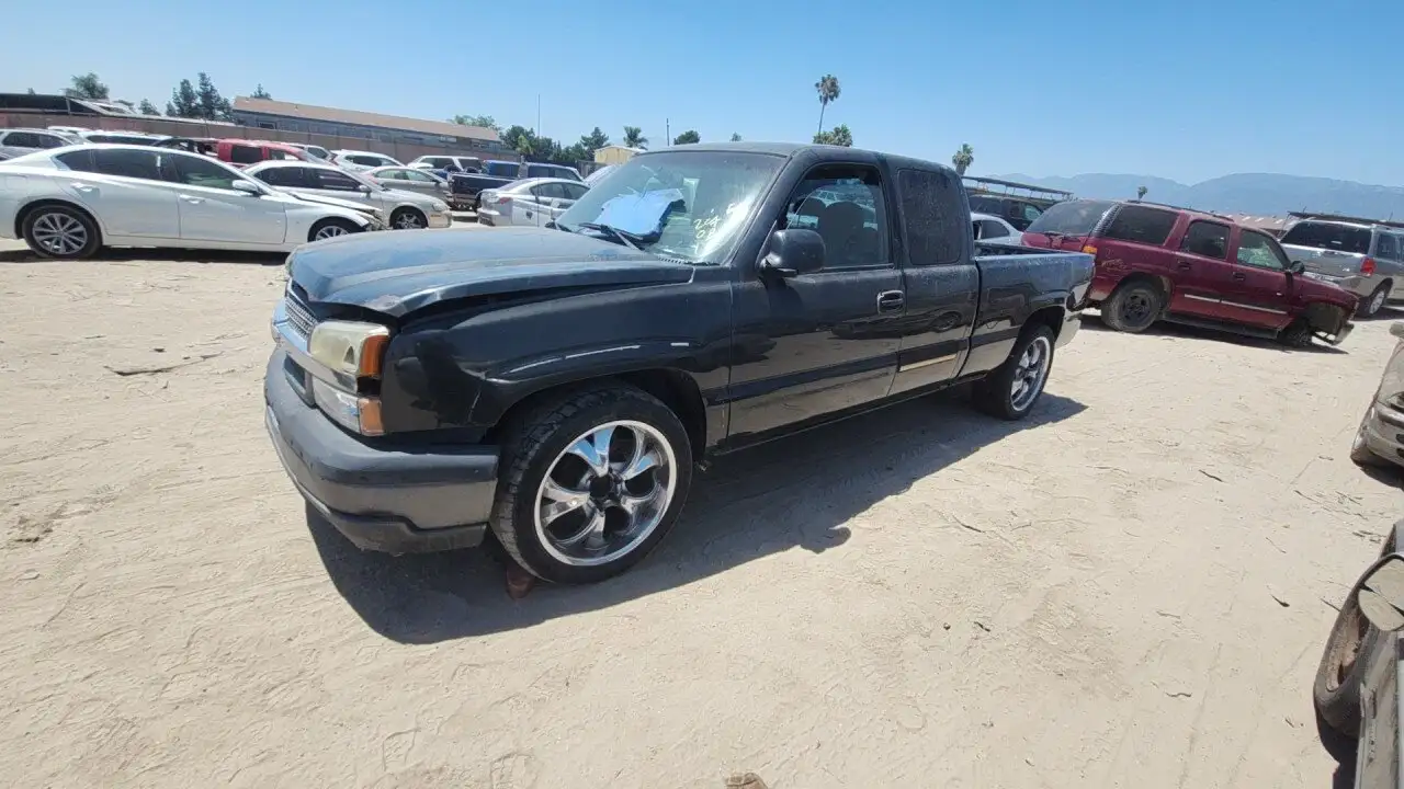 Photo of 2003 Chevrolet Silverado 1500