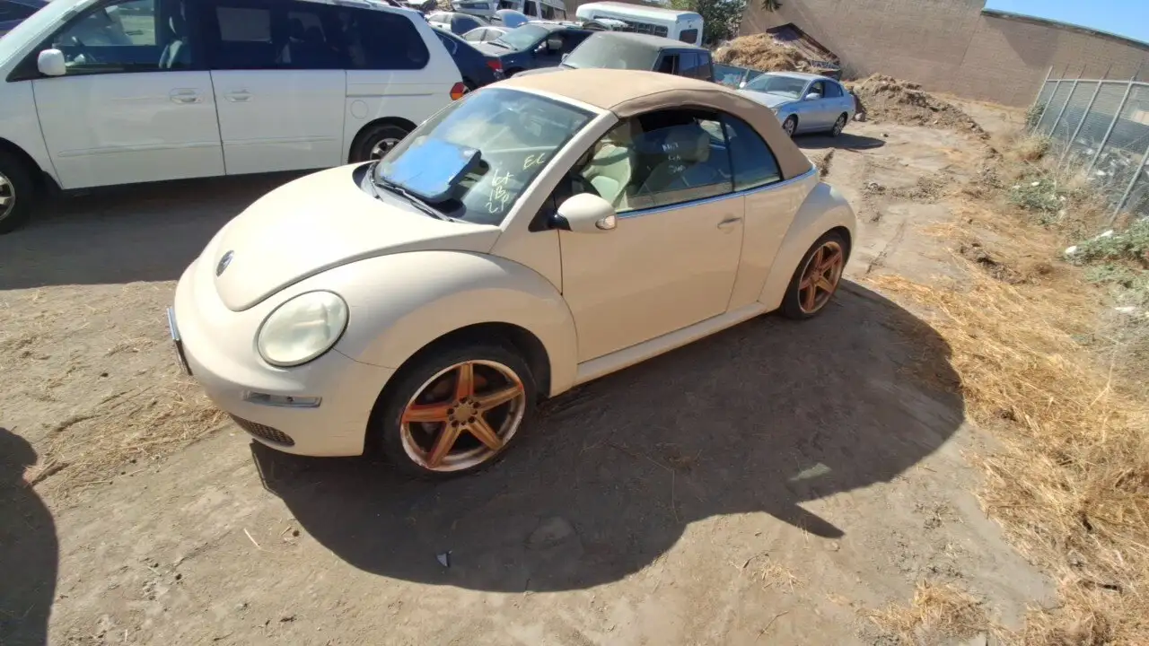 Photo of 2007 Volkswagen Beetle