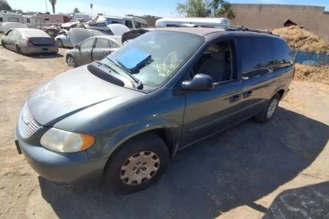 Photo of 2004 Chrysler Town & Country