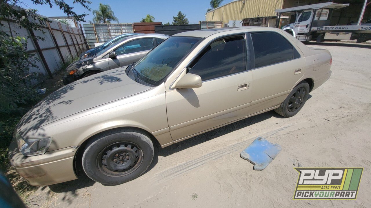 Photo of 2000 Toyota Camry