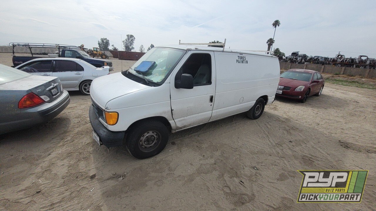 Photo of 2003 Ford E-150