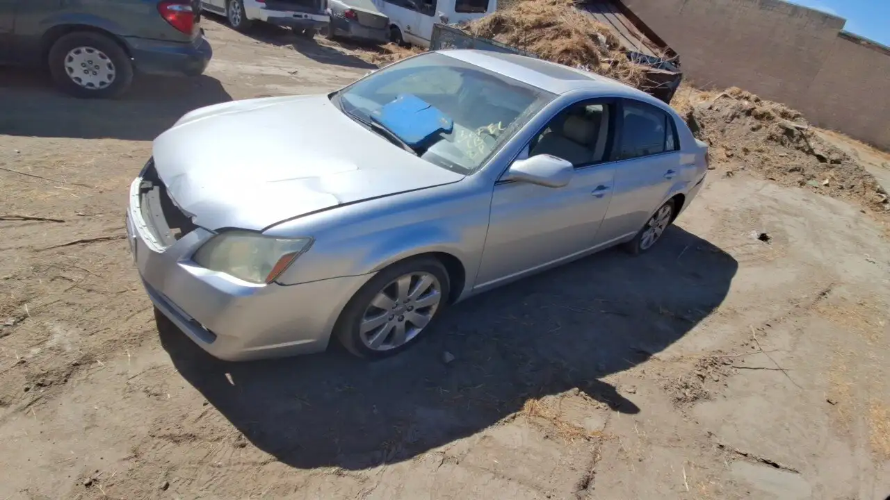 Photo of 2006 Toyota Avalon