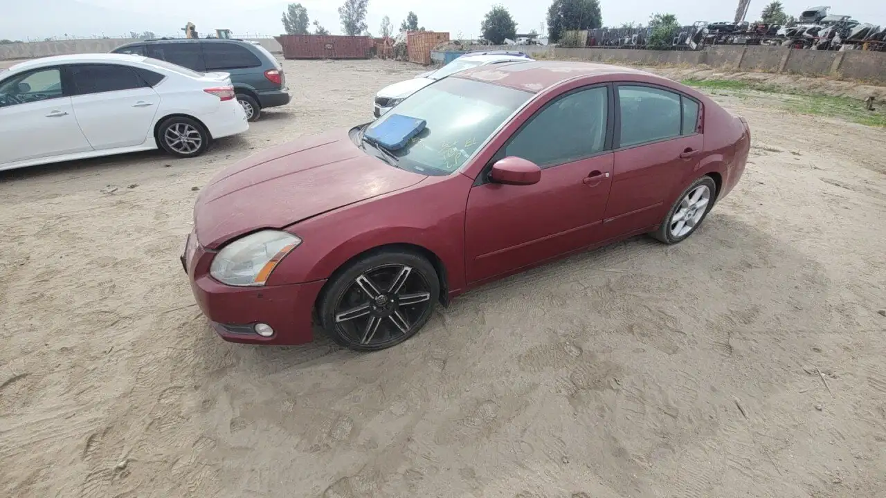 Photo of 2004 Nissan Maxima