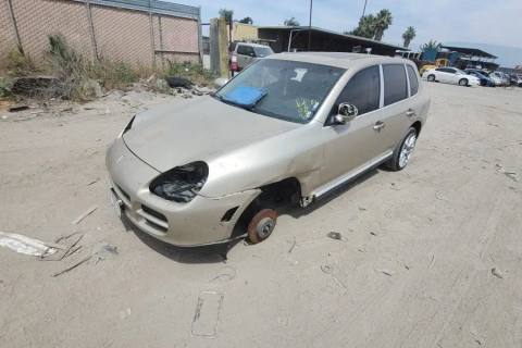 Photo of 2004 Porsche Cayenne