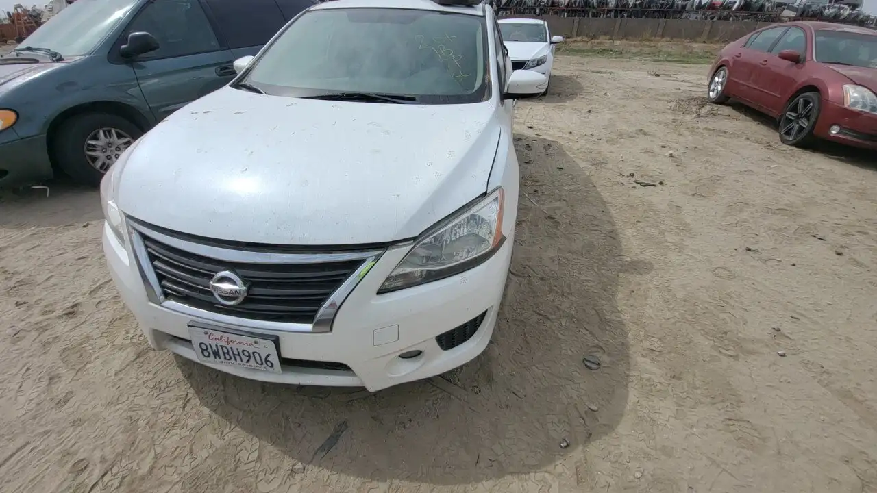 Photo of 2015 Nissan Sentra
