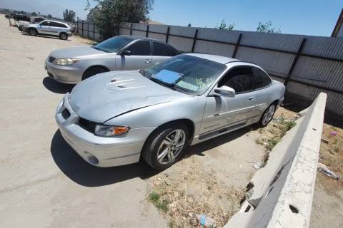 Photo of 2001 Pontiac Grand Prix