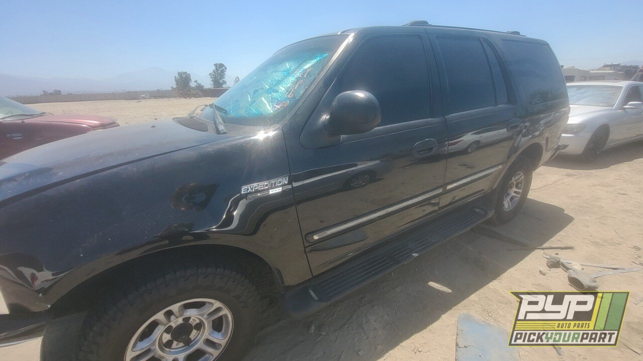 Photo of 2002 Ford Expedition
