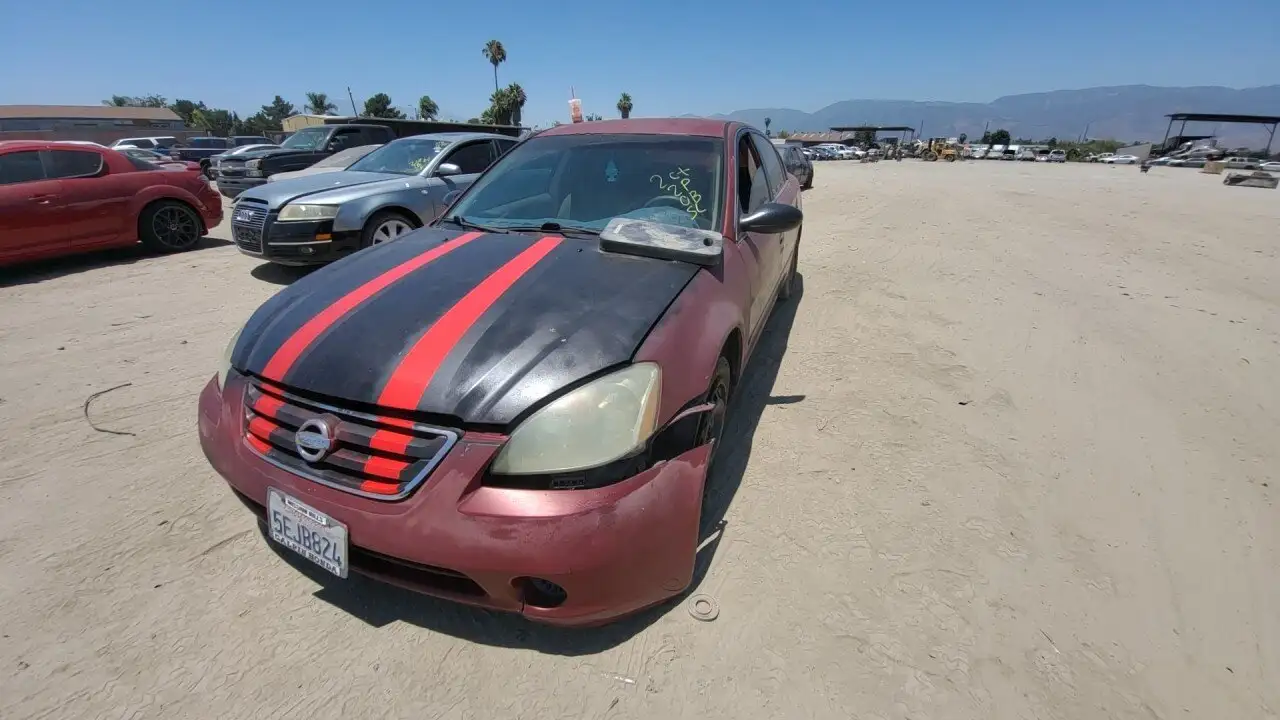 Photo of 2003 Nissan Altima