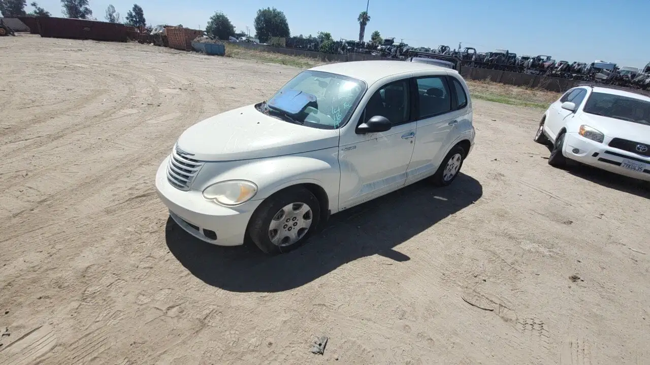 Photo of 2006 Chrysler Pt Cruiser