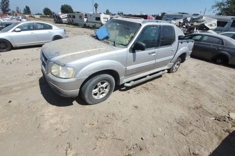 Photo of 2002 Ford Explorer Sport Trac