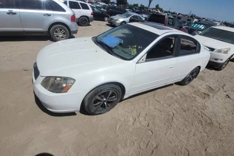 Photo of 2005 Nissan Altima