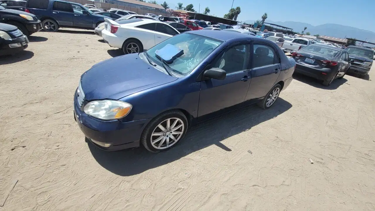 Photo of 2003 Toyota Corolla