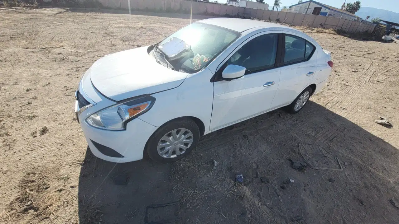 Photo of 2016 Nissan Versa