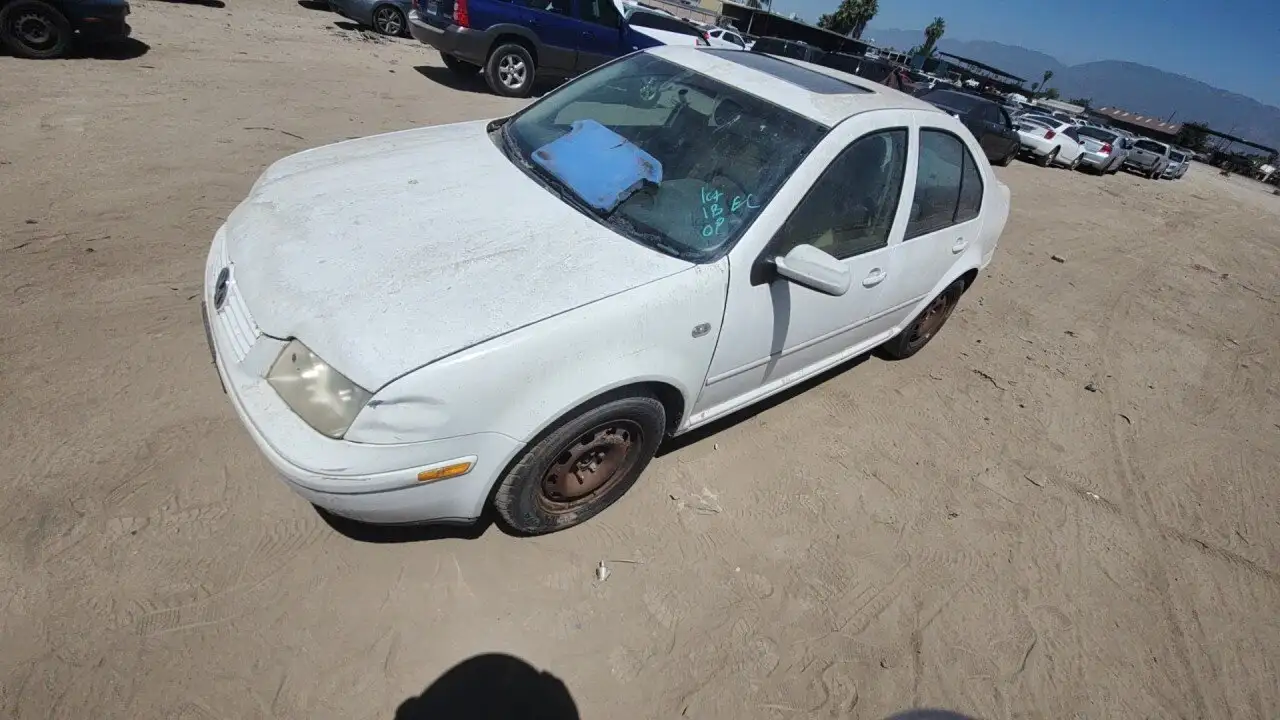 Photo of 2002 Volkswagen Jetta