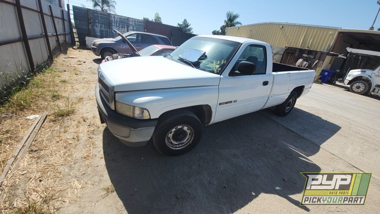 Photo of 2001 Dodge Ram 1500