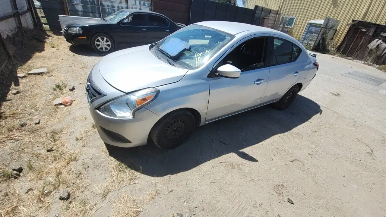 Photo of 2016 Nissan Versa