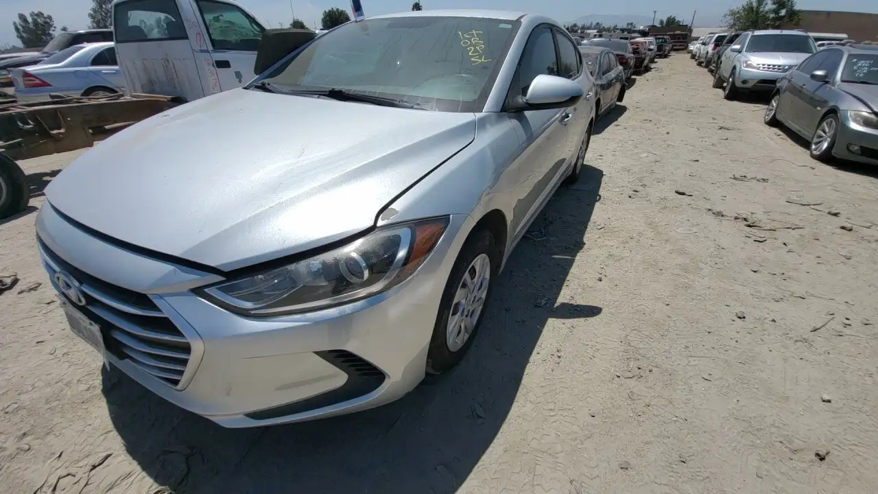 Photo of 2018 Hyundai Elantra