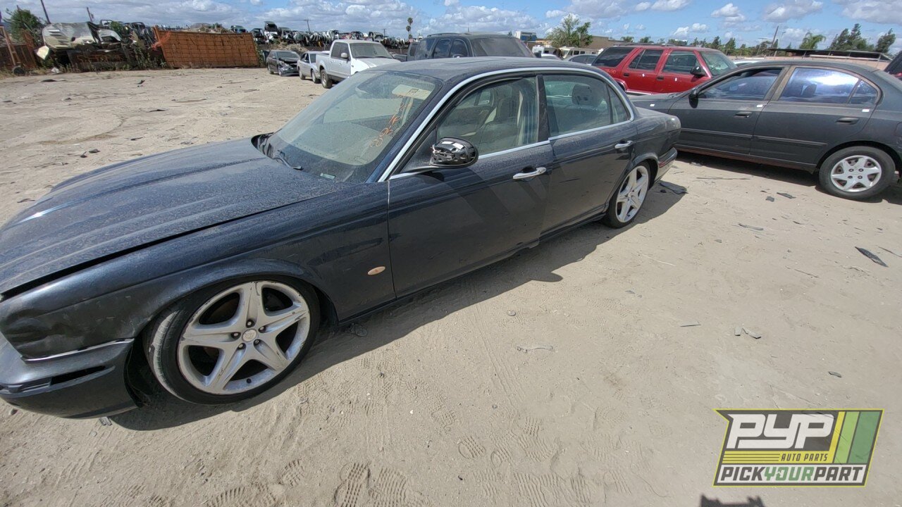 Photo of 2007 Jaguar Vanden Plas