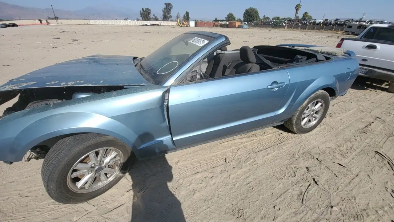Photo of 2006 Ford Mustang