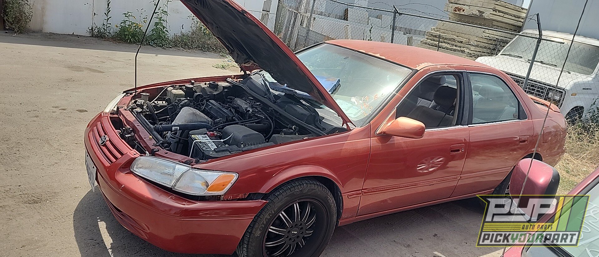 Photo of 1998 Toyota Camry