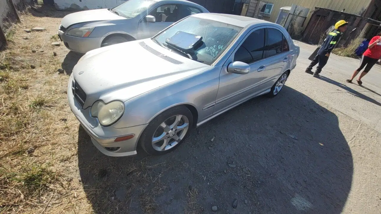 Photo of 2007 Mercedes-Benz C230