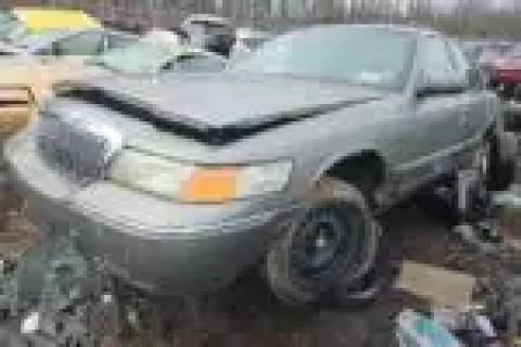 Photo of 2001 Mercury Grand Marquis