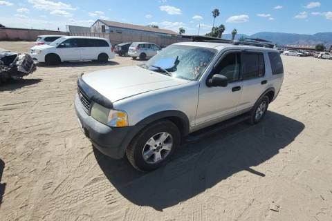 Photo of 2003 Ford Explorer