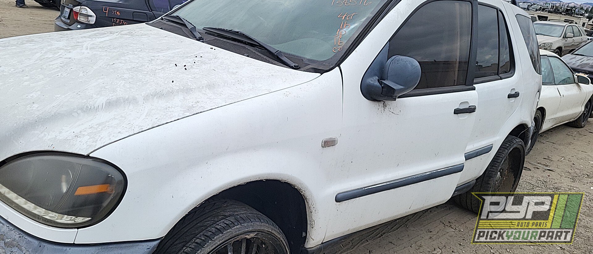 Photo of 1999 Mercedes-Benz Ml320