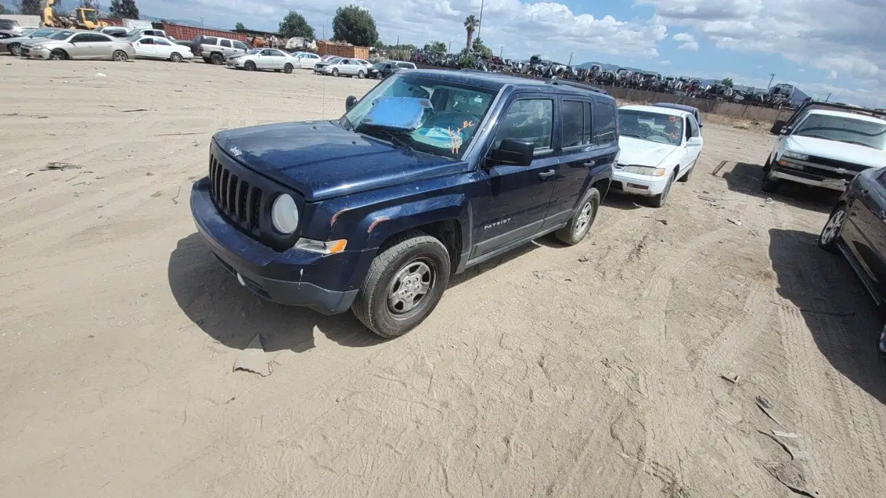 Photo of 2015 Jeep Patriot