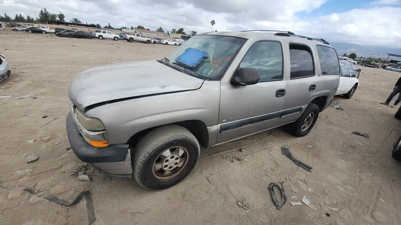 Photo of 2001 Chevrolet Tahoe