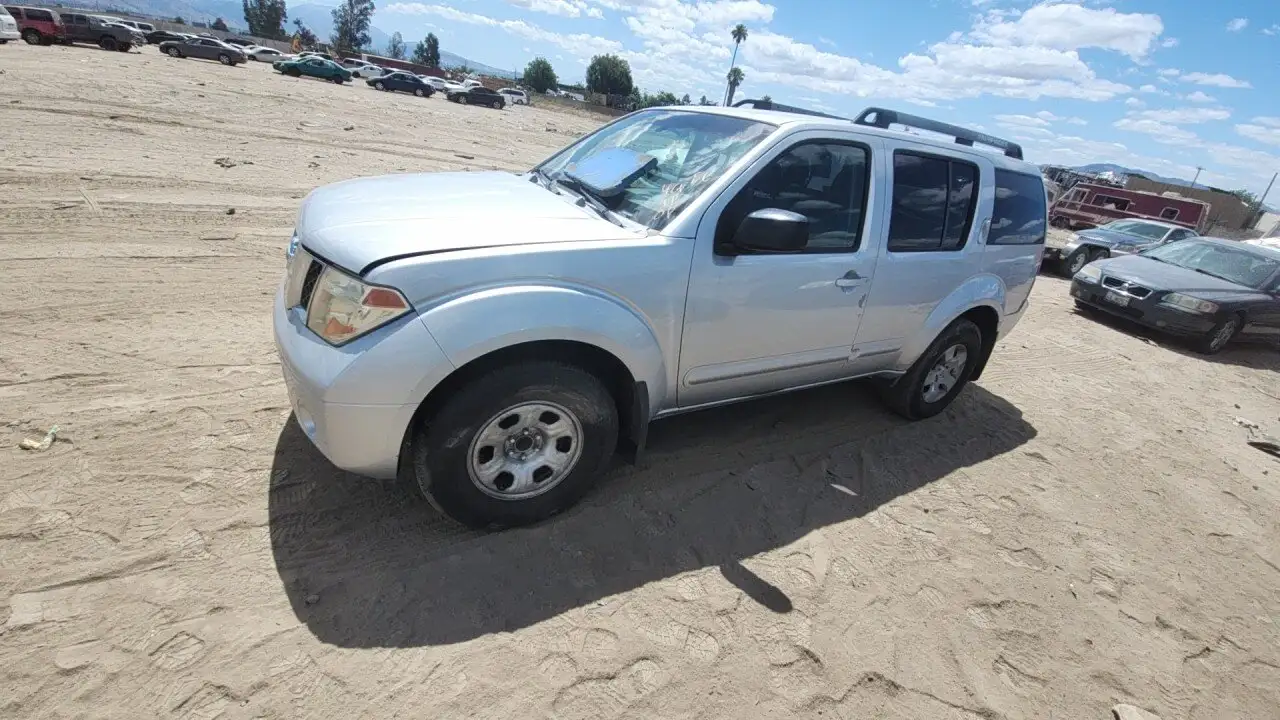 Photo of 2006 Nissan Pathfinder