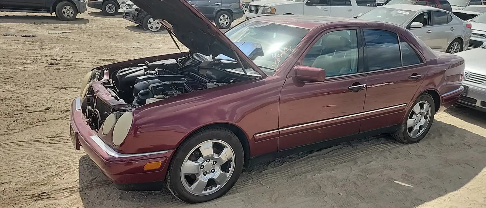 Photo of 1999 Mercedes-Benz E320