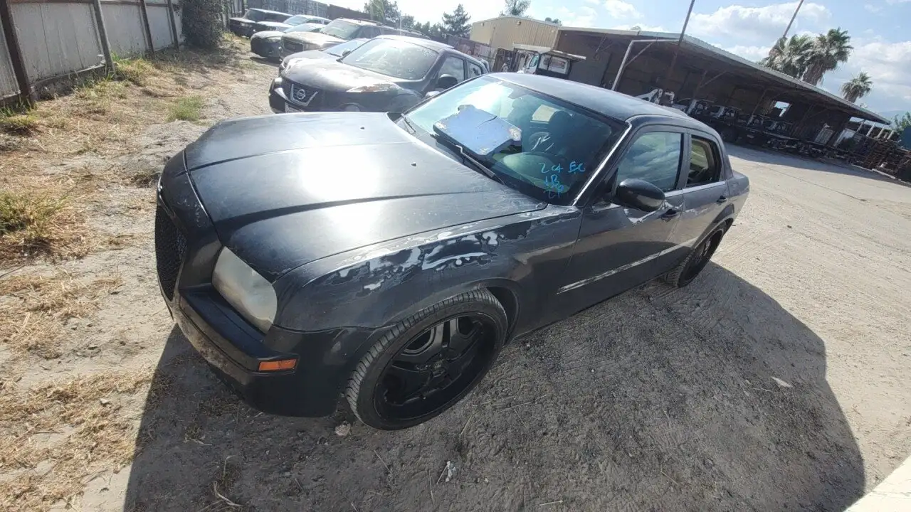 Photo of 2005 Chrysler 300