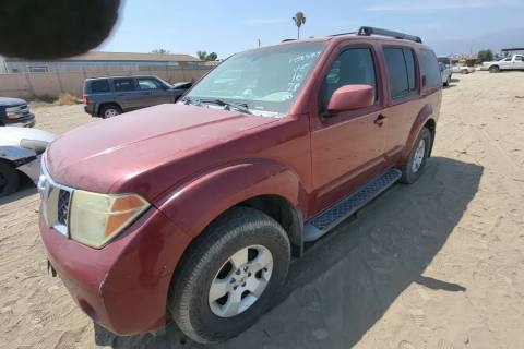Photo of 2005 Nissan Pathfinder