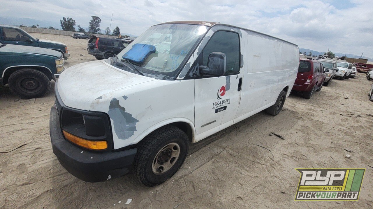 Photo of 2003 Gmc Savana 3500