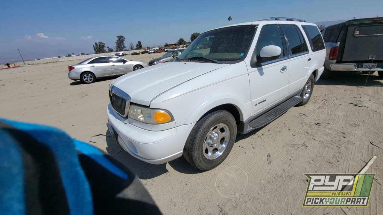 Photo of 2001 Lincoln Navigator