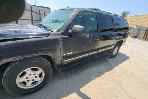 Photo of 2000 Chevrolet Suburban 1500