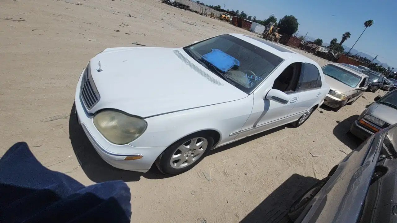 Photo of 2000 Mercedes-Benz S500
