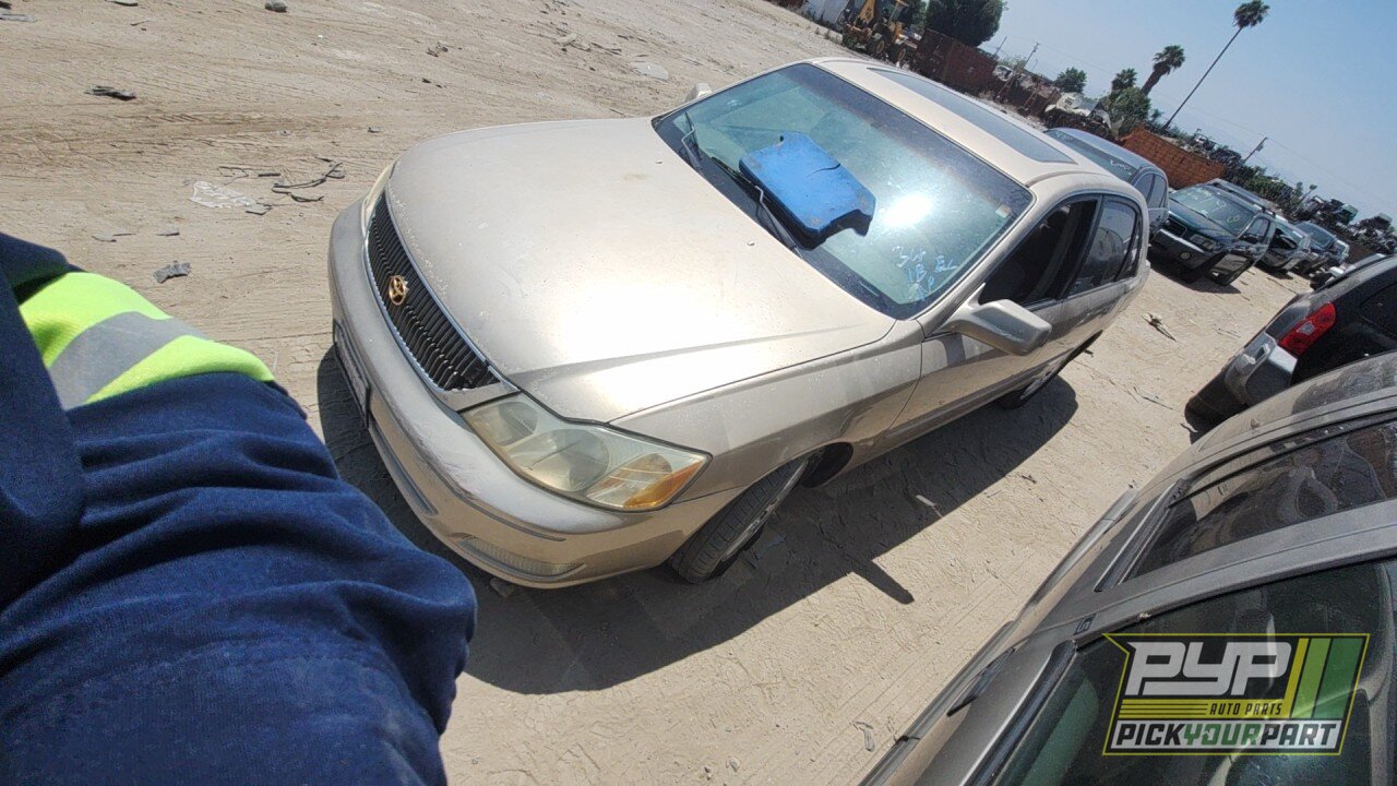 Photo of 2001 Toyota Avalon