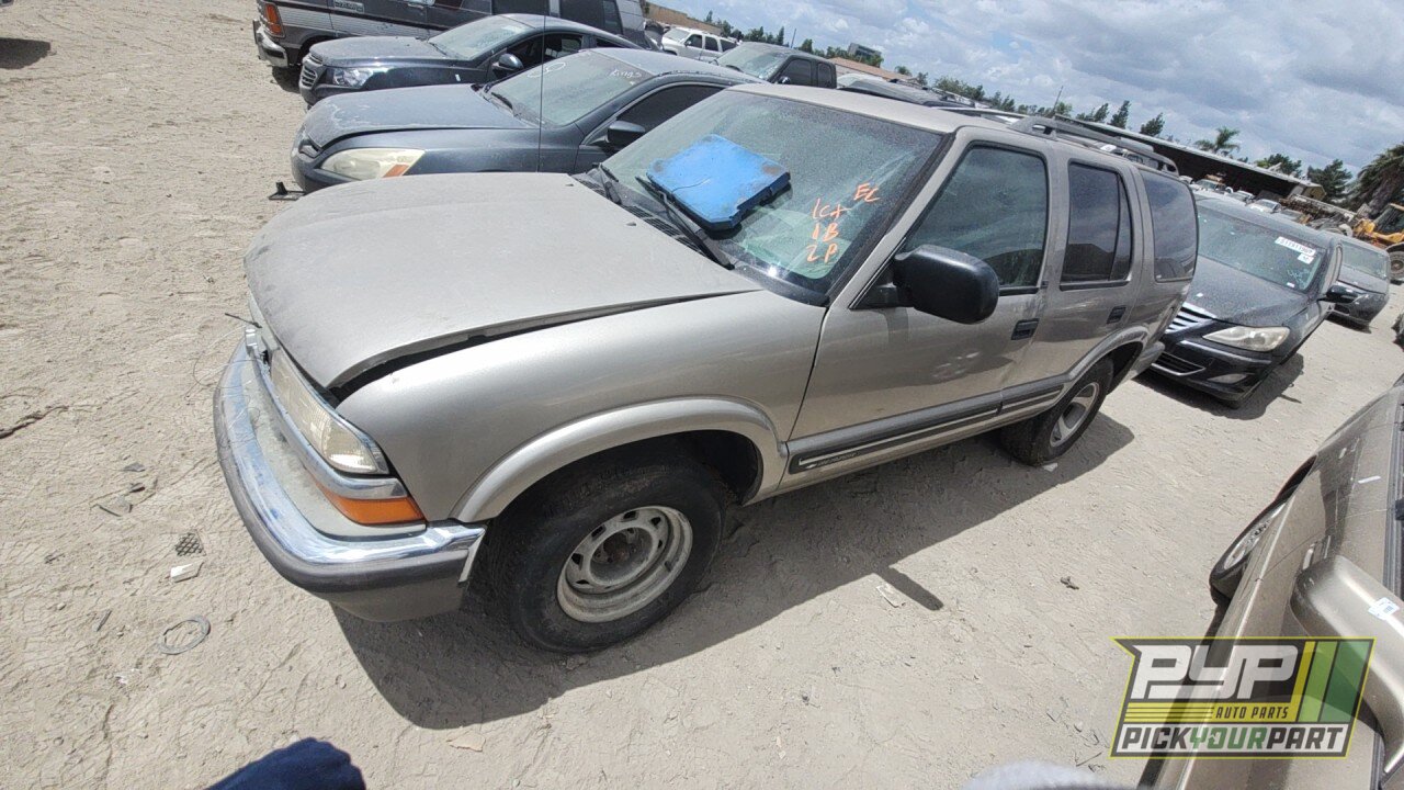 Photo of 2000 Chevrolet Blazer