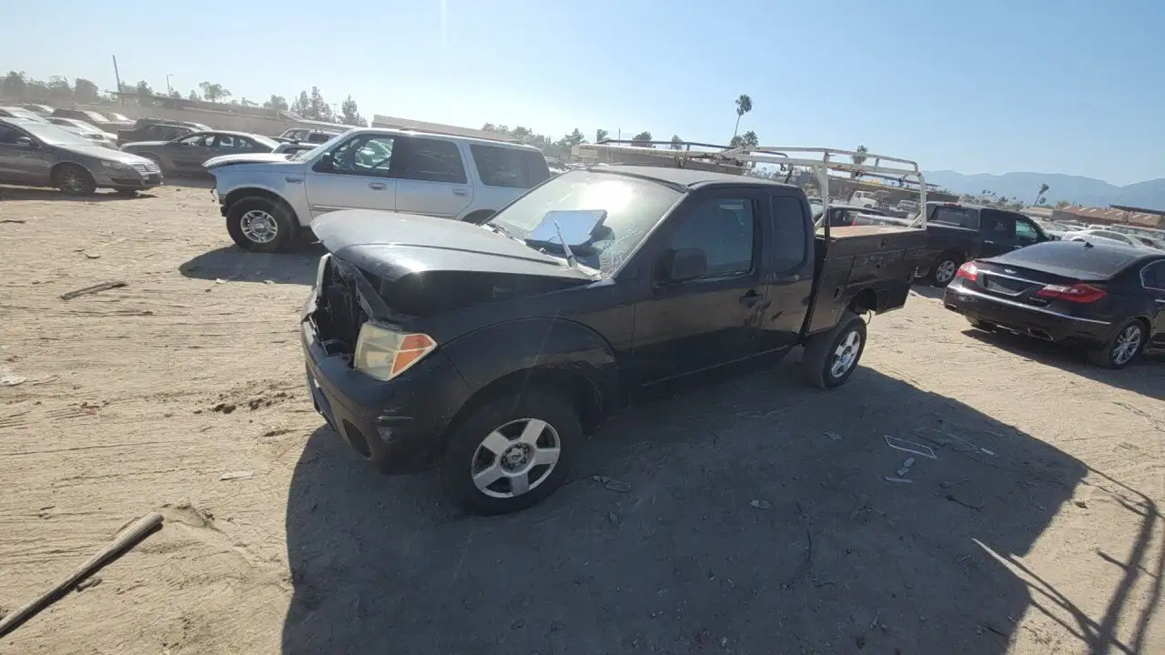 Photo of 2005 Nissan Frontier